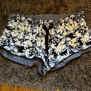 LuLulemon board shorts
